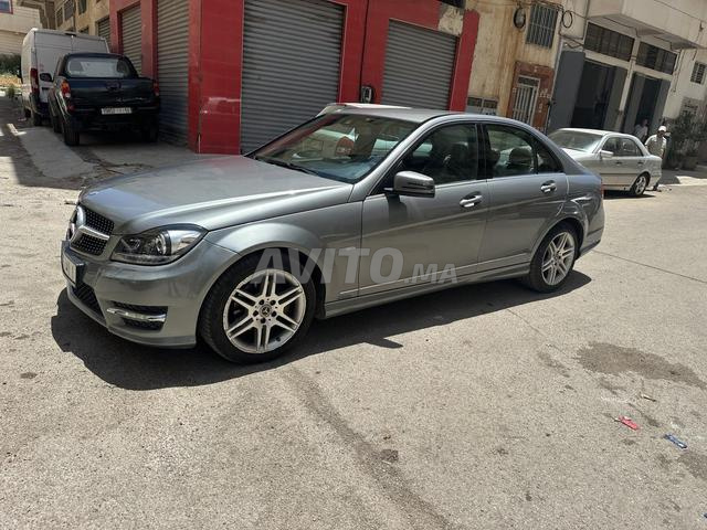 Mercedes C220 - 2