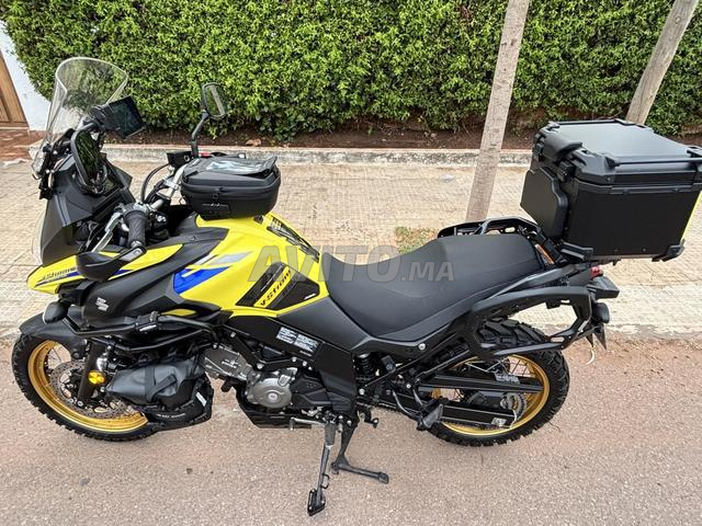 سوزوكي في-ستروم XT 2024