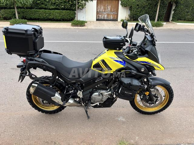 سوزوكي في-ستروم XT 2024