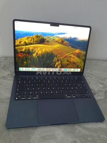 Macbook Air M3 2024 13 pouces 8Go 256SSD Cycle 167