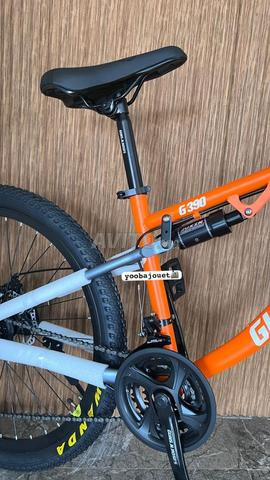 VÉLO GUNS N.ROSES G390 - 2