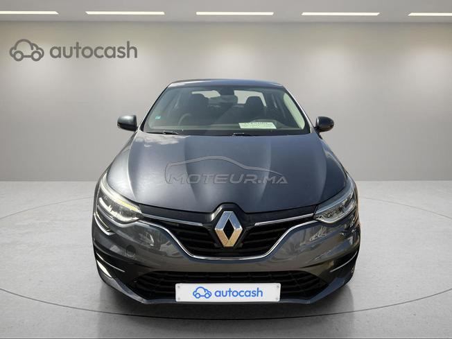 RENAULT MEGANE SEDAN Automatique 2022 - 80 000 km