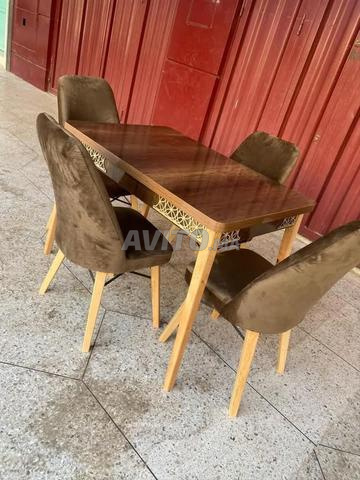 Réduction... Table 4 chaises et 6 chaises... Livraison gratuite - 2