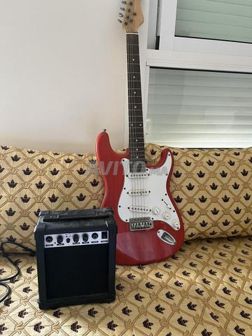 Guitare électrique, ampli et câble (URGENT)