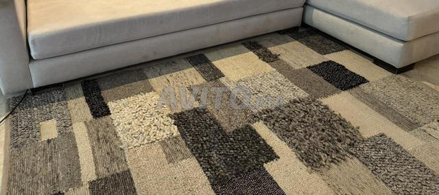 Tapis en laine gris