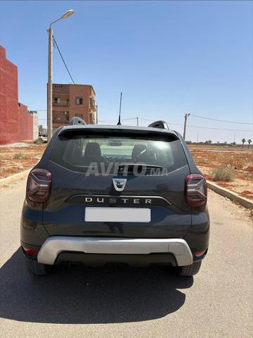 Dacia Duster Diesel Manuelle 2022 à Agadir - 2