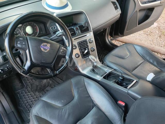 فولفو XC60 ديزل أوتوماتيكية - 2