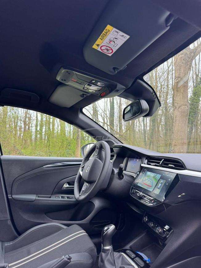 opel corsa  1.2 gs line 