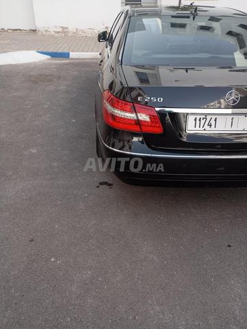 Vente Mercedes 250e - 2