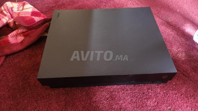 Xbox One X