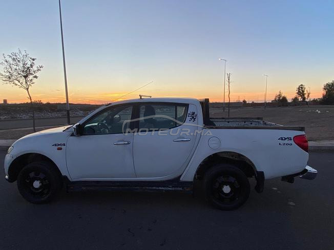 Mitsubishi L200 Modèle 2008 Diesel نقية بزاف