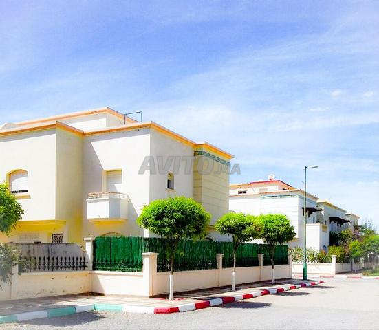 Villa à louer 200 m² à Meknès - 2