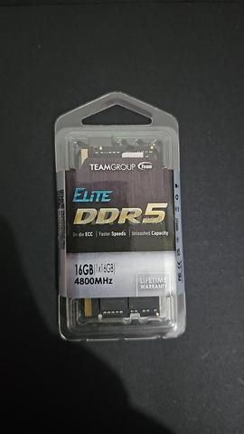 Barrette RAM 16Go DDR5