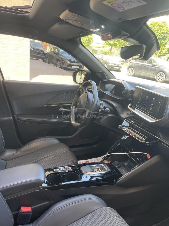 Peugeot 2008 GT automatique 