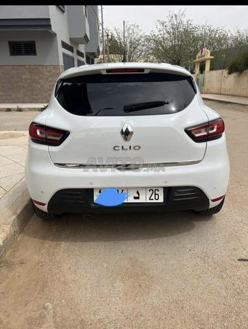 رينو كليو ديزل أوتوماتيك 2021 في الناظور - 2
