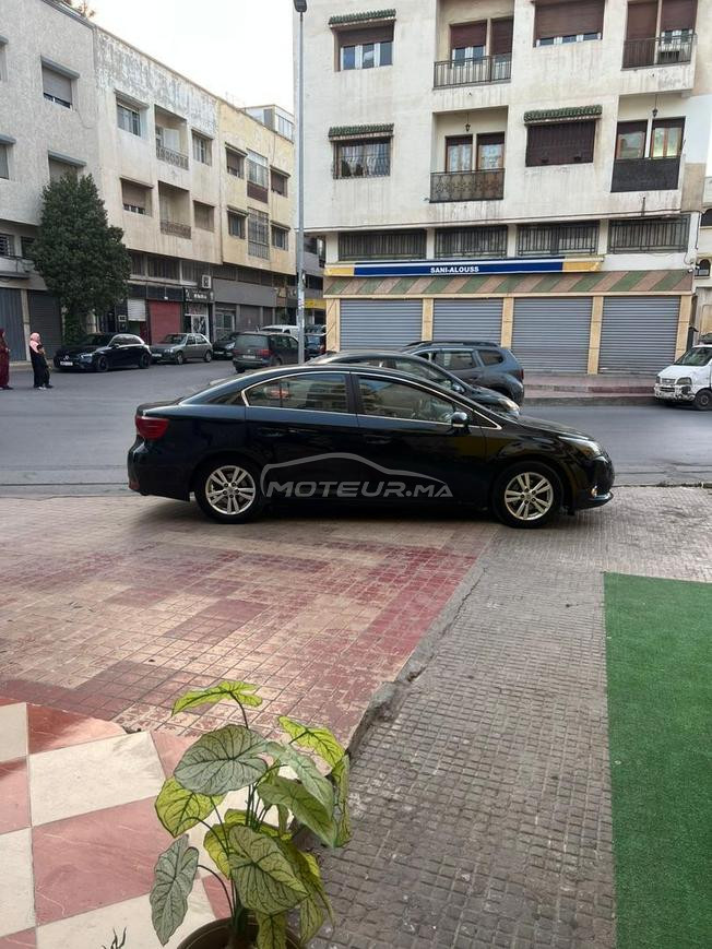 toyota avensis 2014