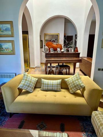 Canapé moderne avec pouf assorti - 2