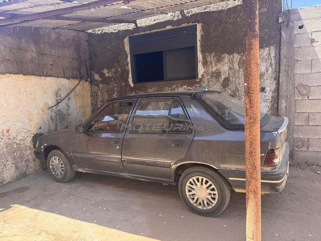 Peugeot 309 Essence Manuelle 1993 à Oulad Frej
