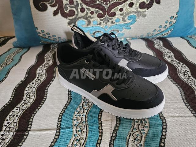 حذاء إسبادريل أصلي ELLESSE مقاس 40 - 2