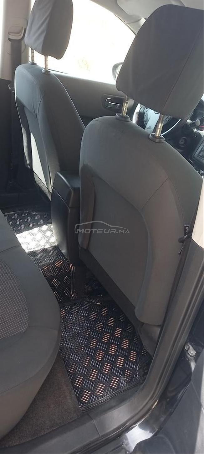 A vendre nissan qashqai 