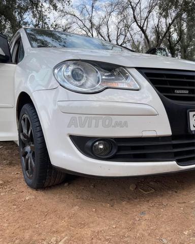 Volkswagen Touran Automatique 5 Places - 2