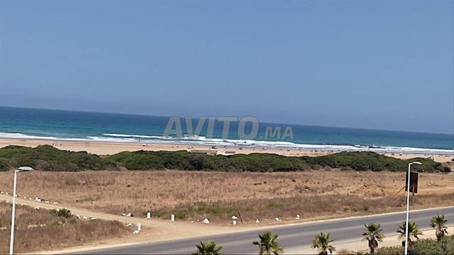Appartement meublé front de mer de 73 m² à Tanger