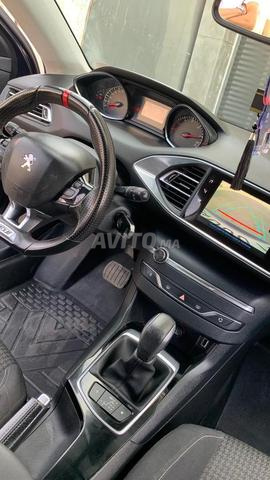 Peugeot 308 Diesel Automatique 2018 à Casablanca - 2