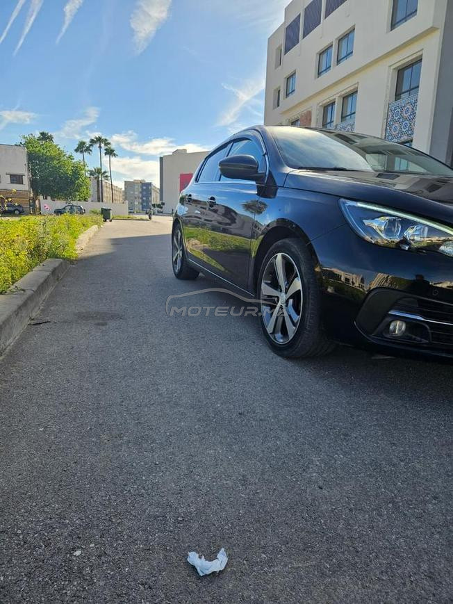  Peugeot 308 2020 en excellent état 
