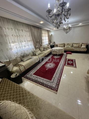 Salon marocain complet avec tapis à vendre
