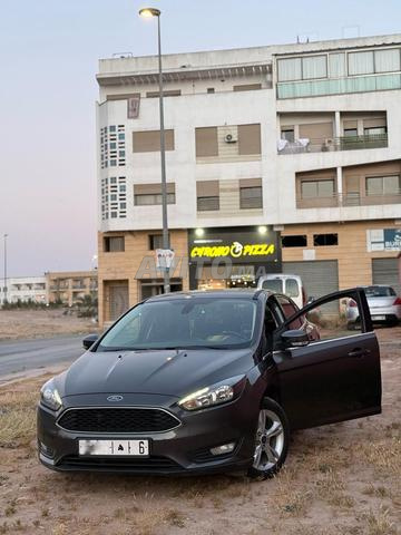 Ford Focus Sport Berline - 2