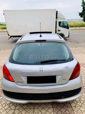 Peugeot 207 - 2