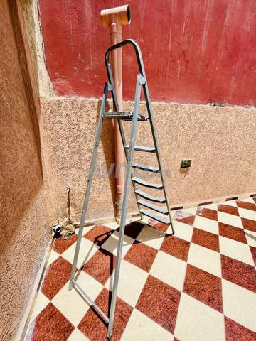 Échelle à vendre propre. - 2