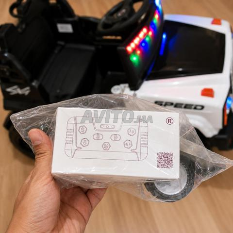 Voiture électrique 12V enfant avec télécommande - 2