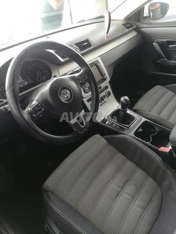Volkswagen Passat Diesel Manuelle 2015 à Fès - 2