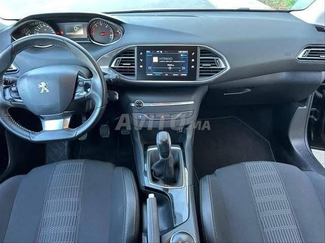 Peugeot 308 manuelle 2021 - 2