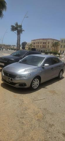 Peugeot 301 Essence Manuelle 2018 à Boujdour