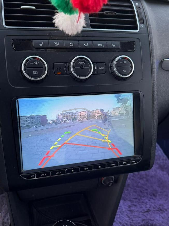 Volkswagen Touran Diesel Manuelle 2015 à Kénitra