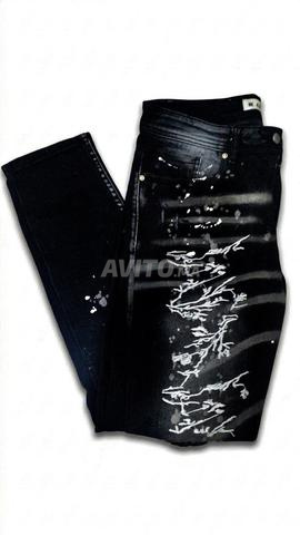 Jean Amiri Noir avec Peinture et Broderie - 2