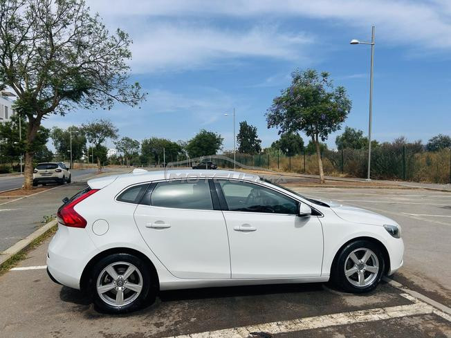 Volvo V40 Diesel Automatique 2016 Casa / Rabat