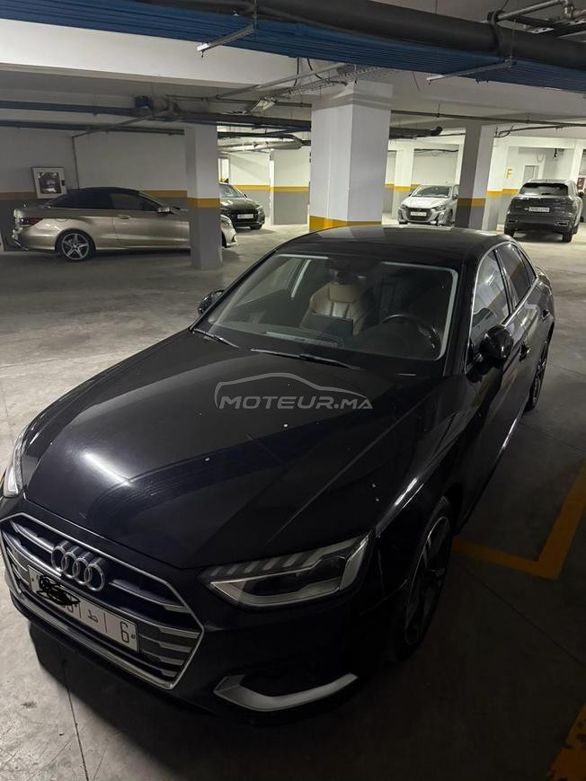 belle voiture Audi A4 business line