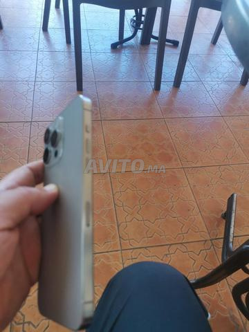 iPhone 15 Pro Max Copie Maître 1er Qualité Top - 2