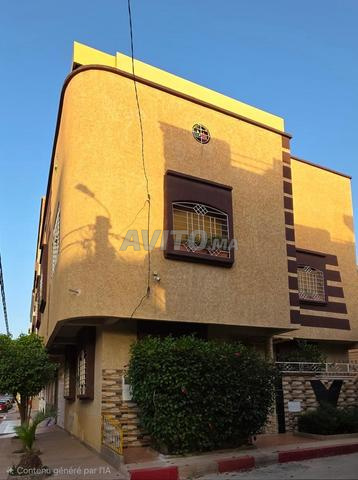 Maison à vendre près de la faculté de médecine et de l'hôpital universitaire