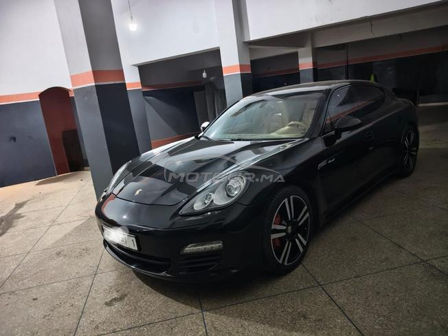 Une très belle voiture a vendr 