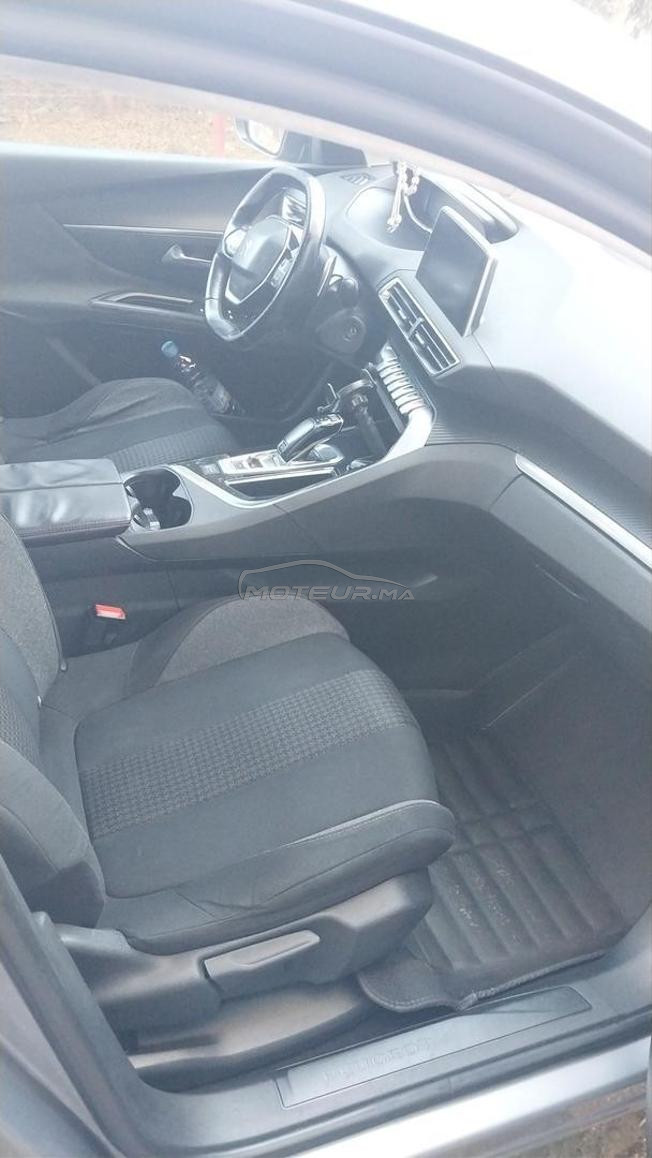 PEUGEOT 3008 AUTOMATIQUE 2018