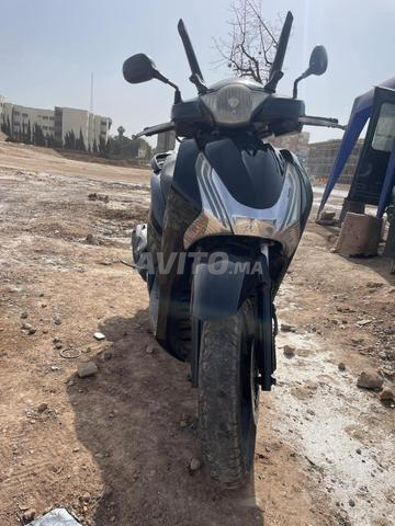 SH Robot 125 cc - 2