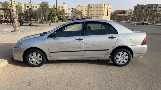 corolla essance 2005 