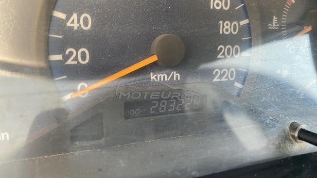 corolla essance 2005 
