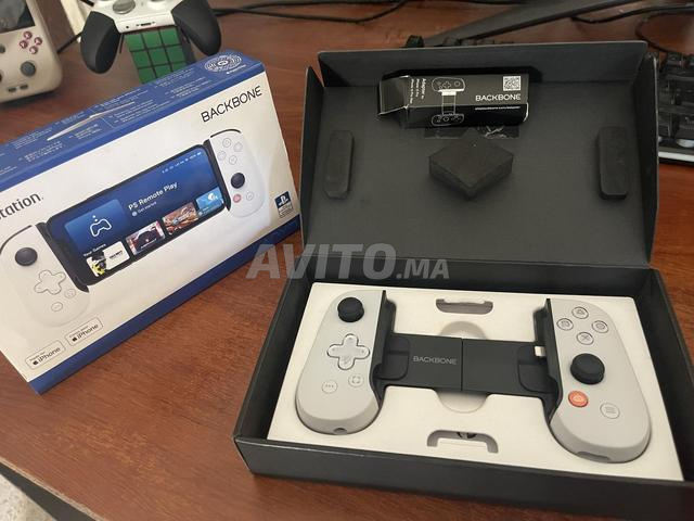 PlayStation Backbone IPhone - 2