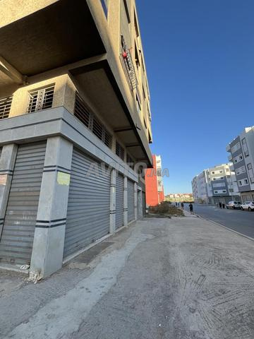Local commercial 246 m² près d'Abwab Salé - 2