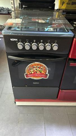 Cuisinière quatre feux